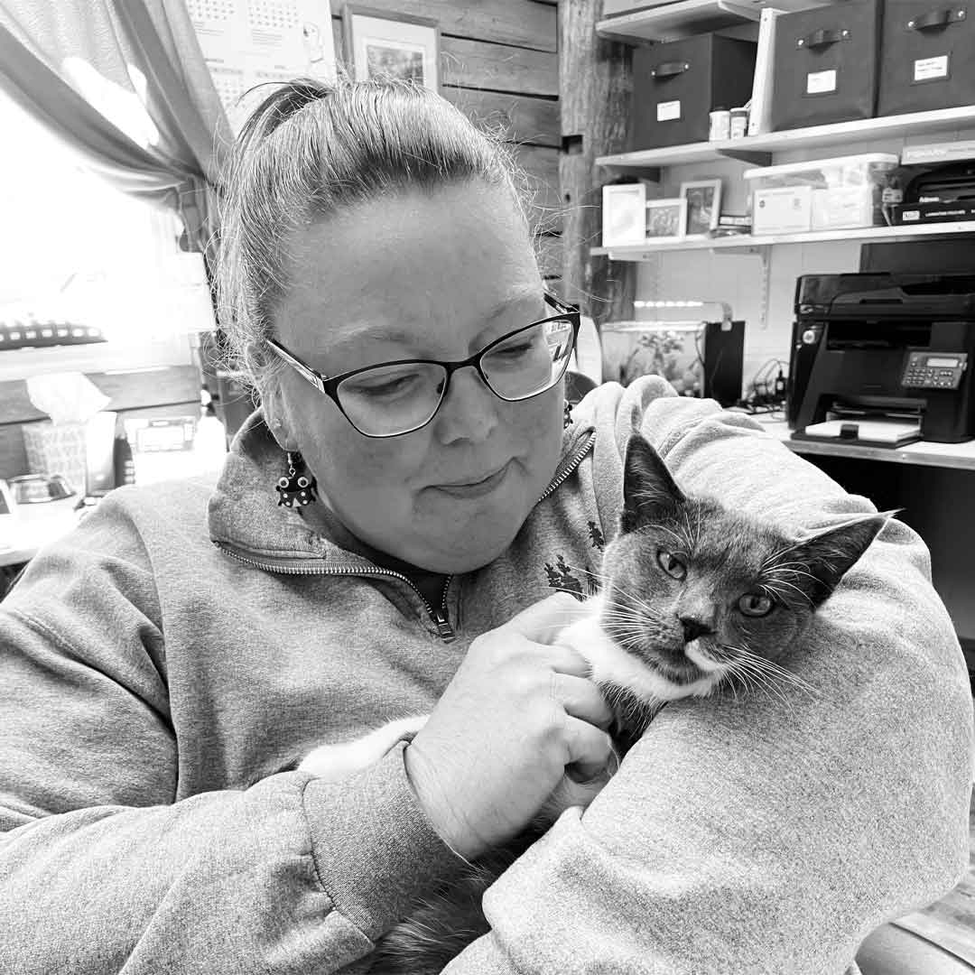 Troi – Office Manager (Hebron)